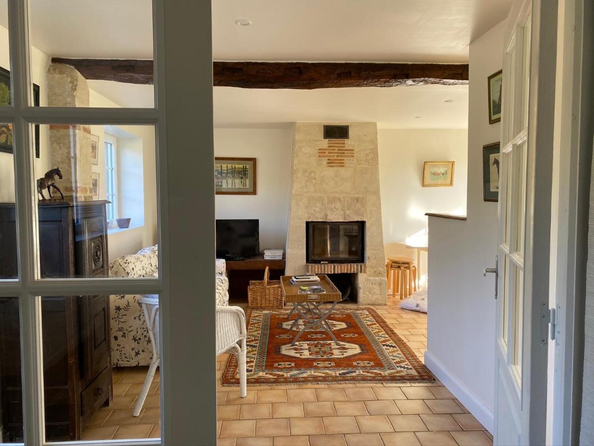 Ferienwohnung La Longere Du Haras Manerbe Exterior foto