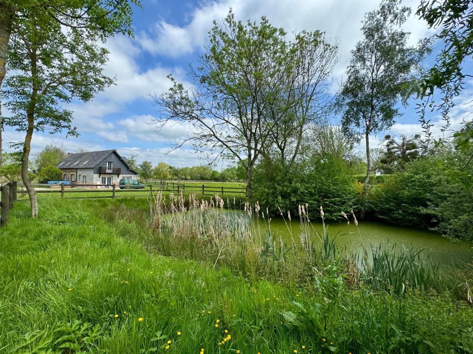 Ferienwohnung La Longere Du Haras Manerbe Exterior foto